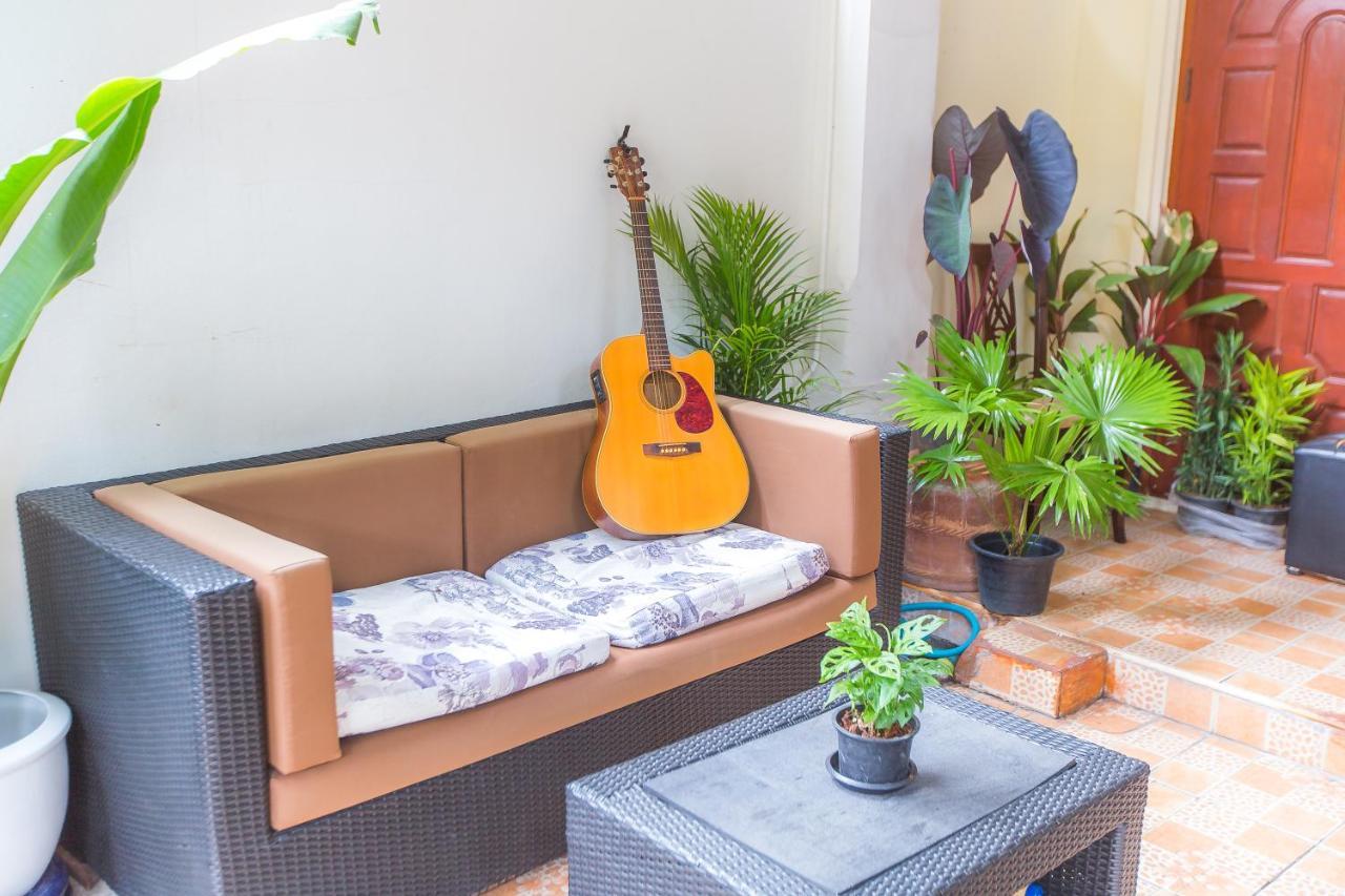 The Little Siri Chiang Mai Exterior foto