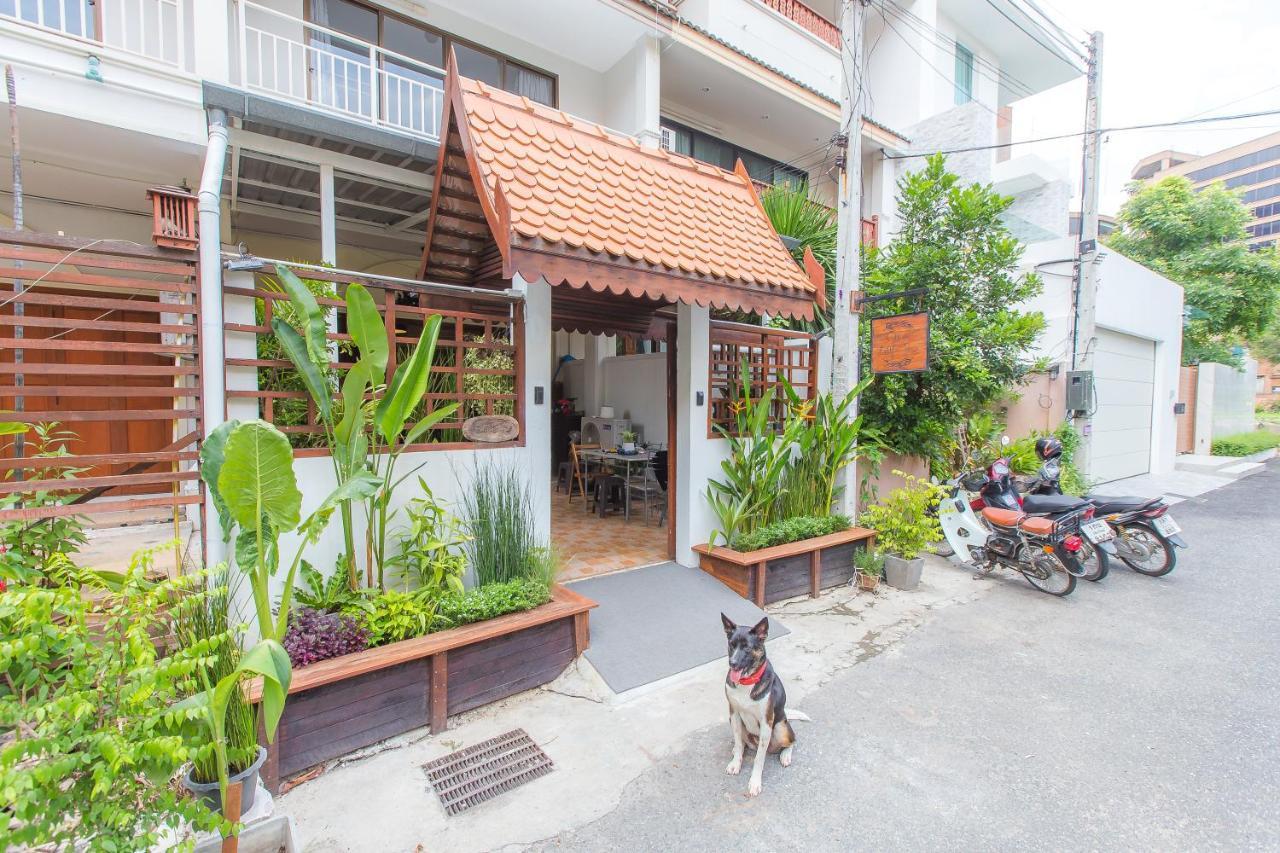 The Little Siri Chiang Mai Exterior foto
