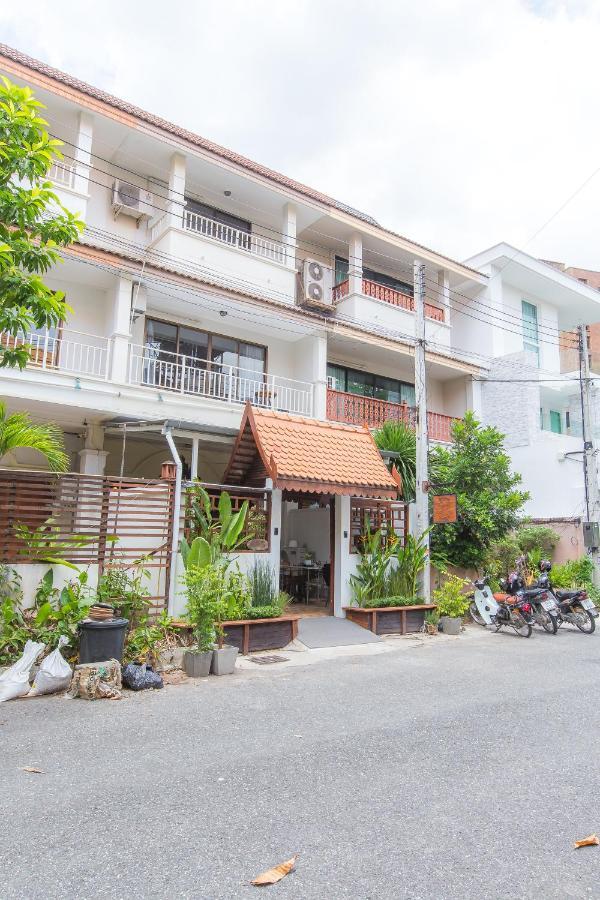 The Little Siri Chiang Mai Exterior foto